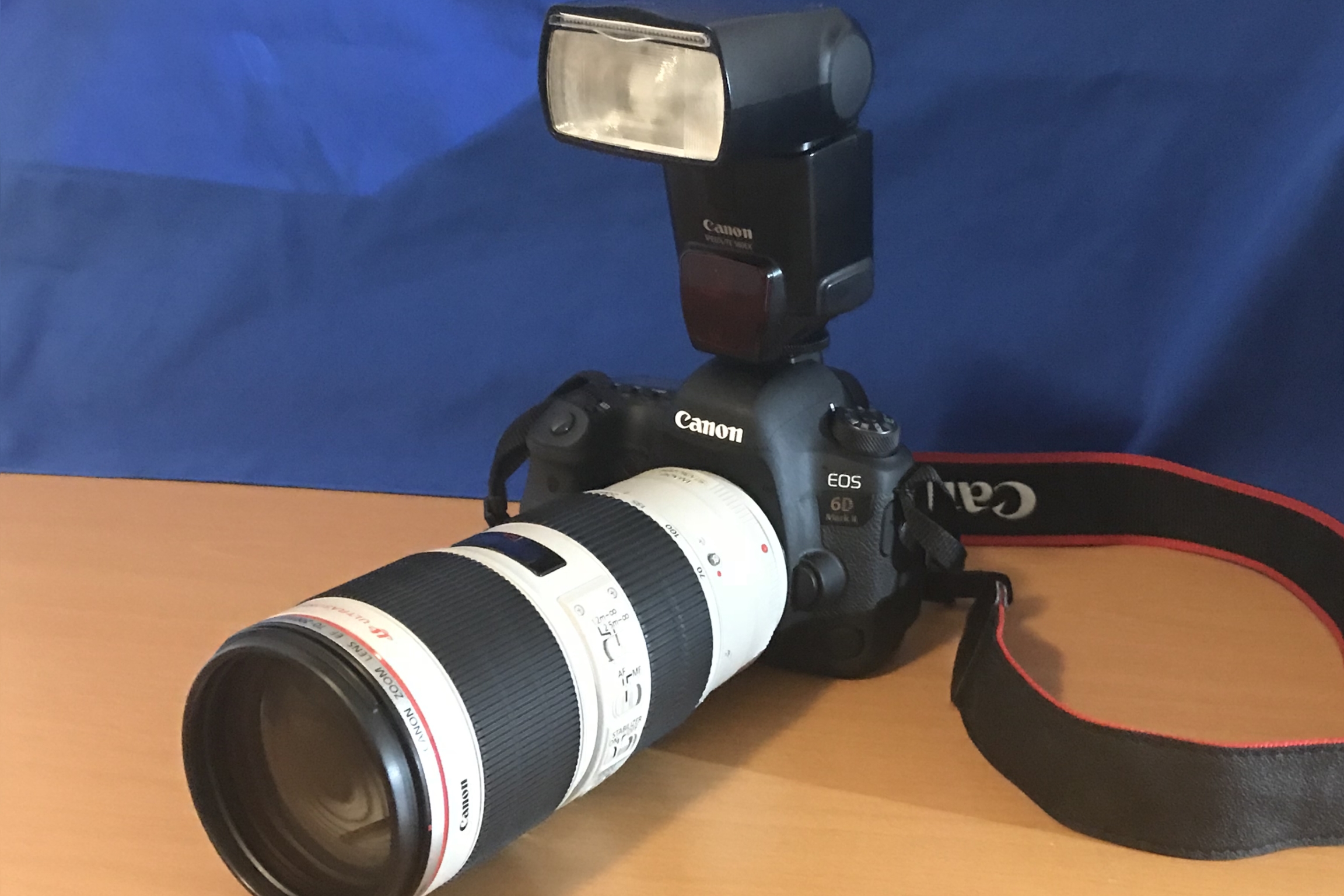 <br />und Speedlite 560EX